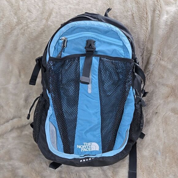 THE NORTH FACE RECON LIGHT BLUE AND GRAY BACKPACK - Picture 1 of 10